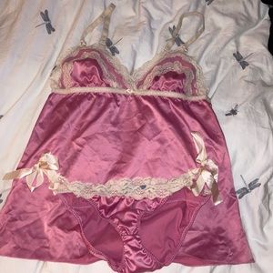 Silky camisole lingerie set